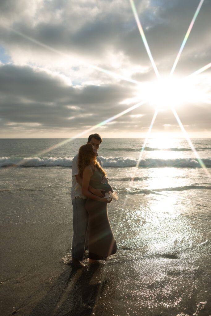 prism star filter incorporated into a beach maternity photoshoot