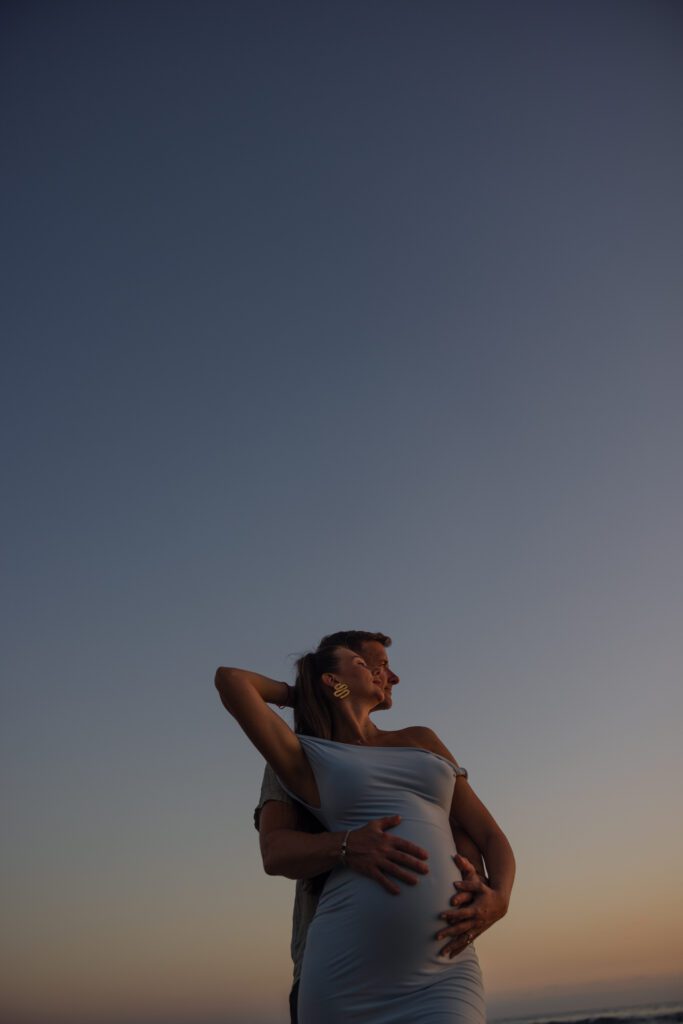 sunset maternity photos
