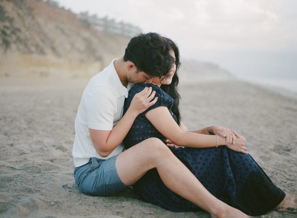 cinematic couples photos