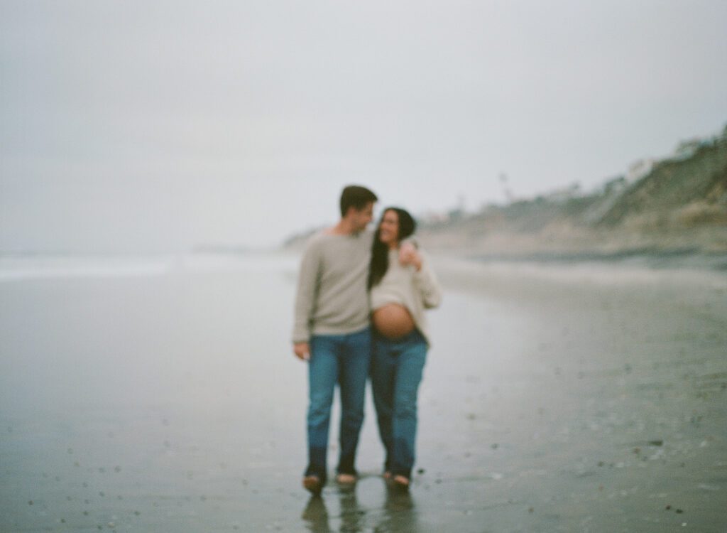 film maternity photos