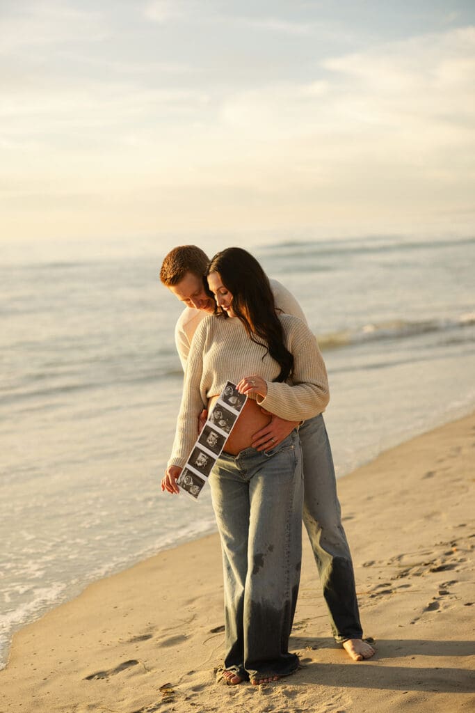 maternity session with ultrasound