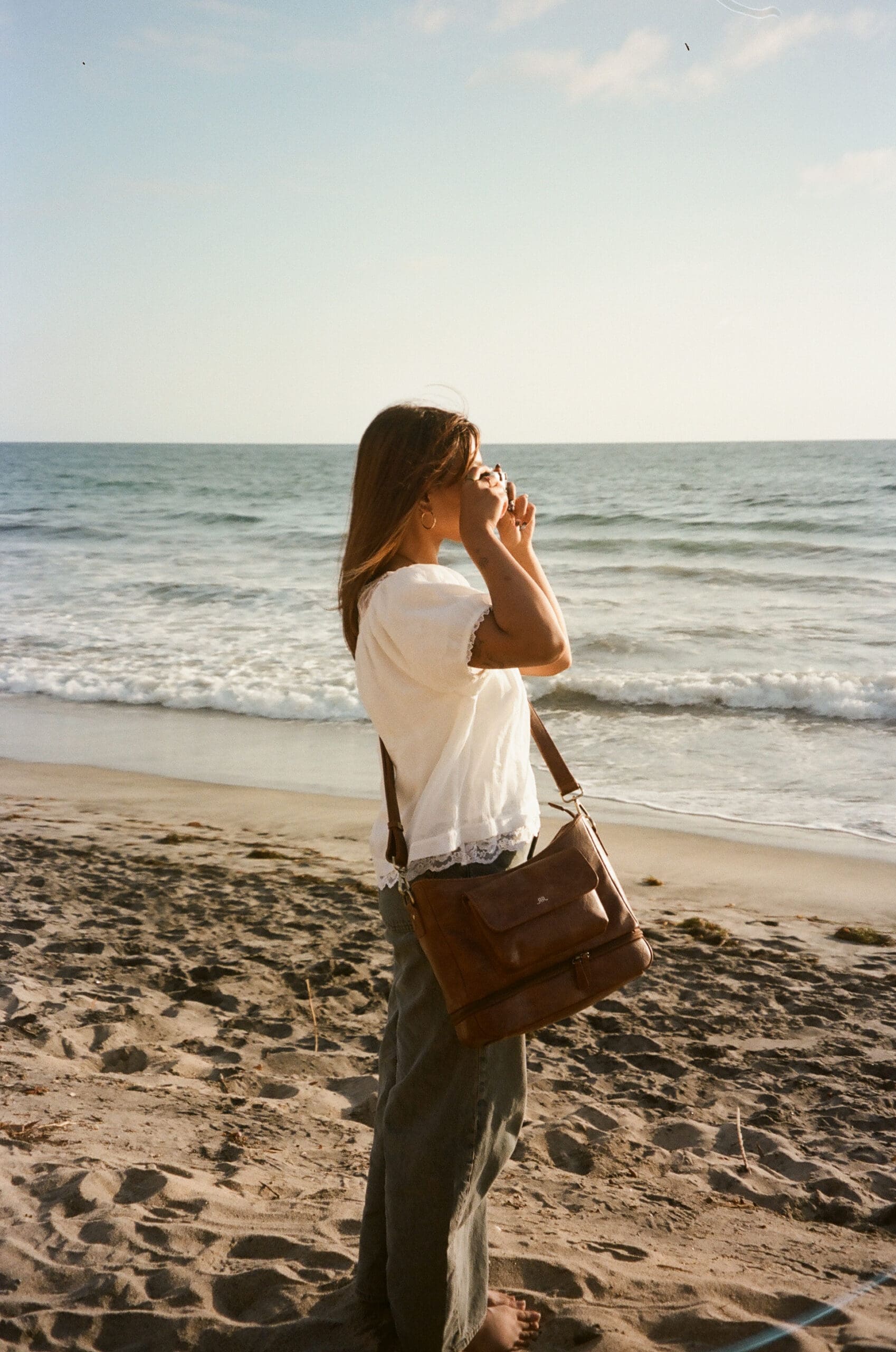 Discover the best photography camera bags from Ruby+Rae for travel, portraits, film photography, everyday shooting, larger gear kits, and photographers with different shooting styles.